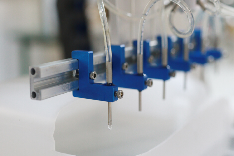 Čo je doming? Technológia úpravy predmetu nanosom živice